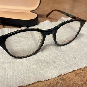 Sofia Vergara eyeware frames